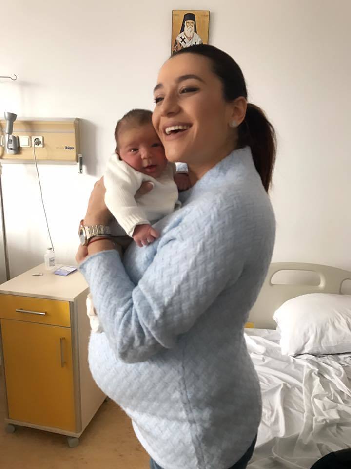 Claudia Pătrăşcanu, împreună cu finuţa ei