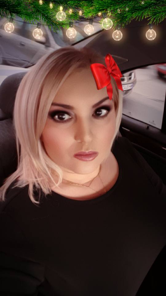 Viorica de la Clejani, selfie de sărbători pentru prietenii virtuali