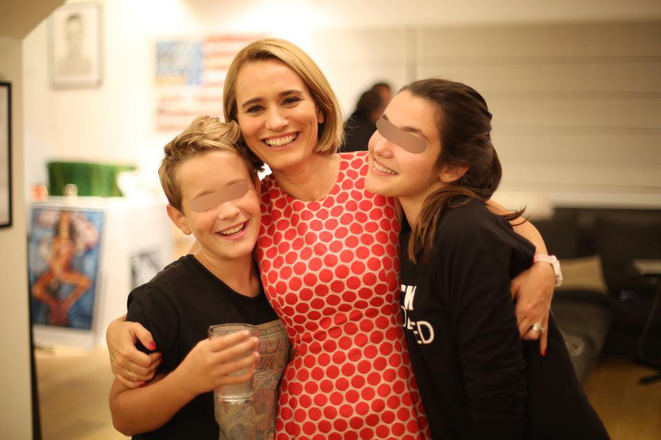 Vedeta Pro TV are doi copii: Alexia (16 ani) şi Aris (12 ani)