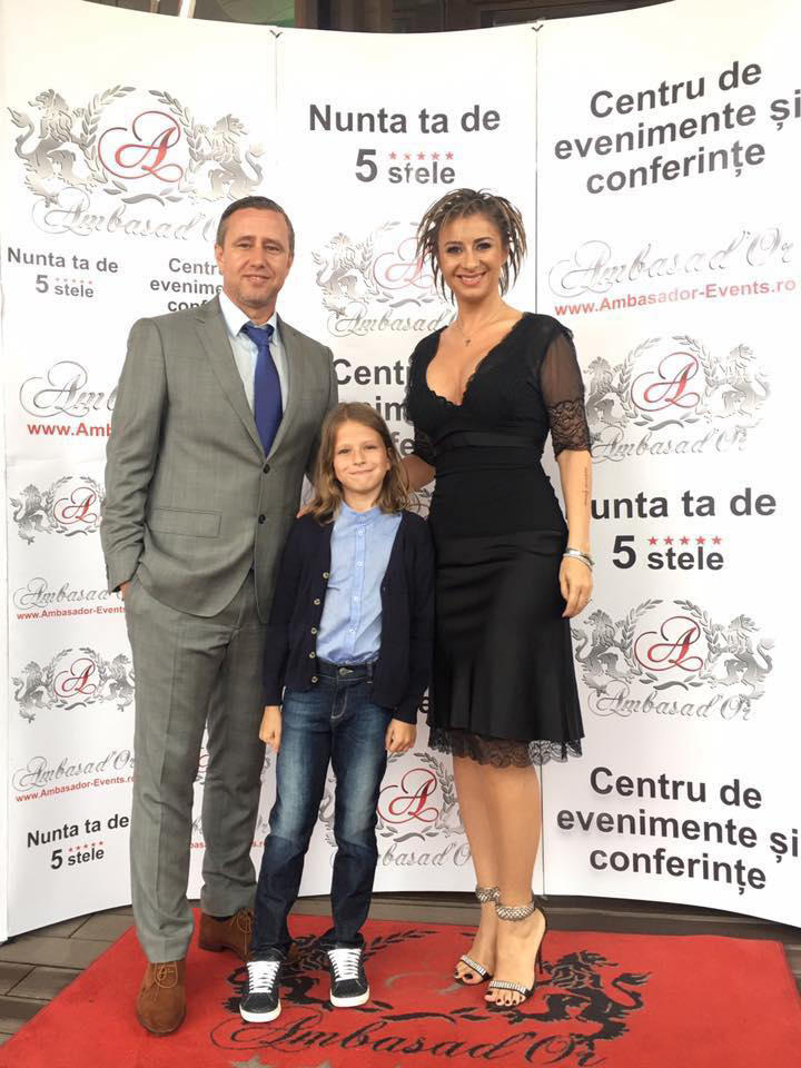 Impresara de fotbal se simte cea mai implinita cand este langa sotul ei, Laurentiu Reghecampf, si baietelul lor