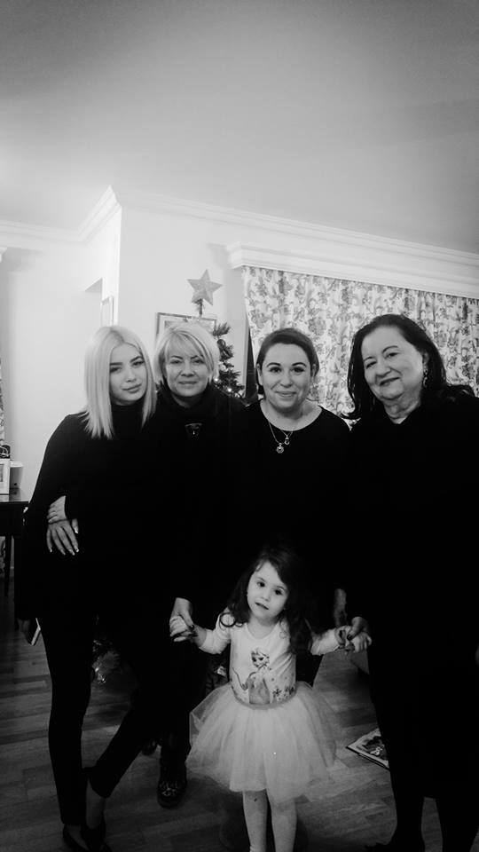 Fetele familiei Roman