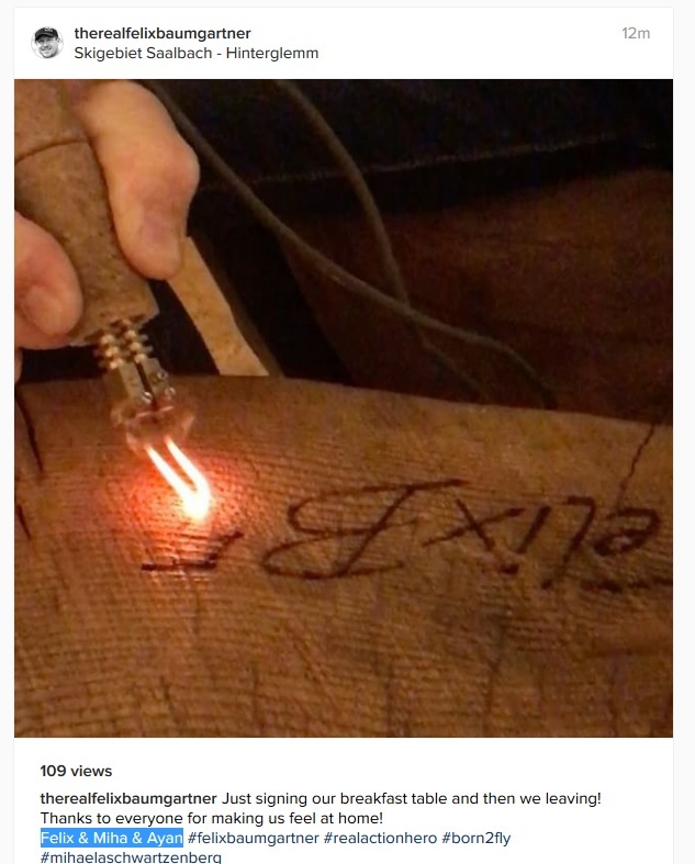 Felix Baumgartner l-a taguit şi pe Ayan, fiul Mihaelei Rădulescu, în postarea sa de pe internet