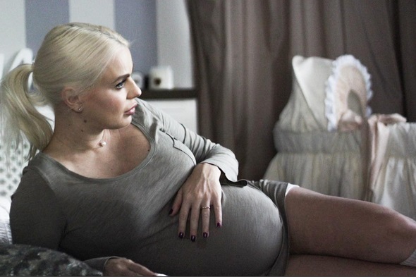 Jojo, mini-sedinţă foto pentru Paul Ipate