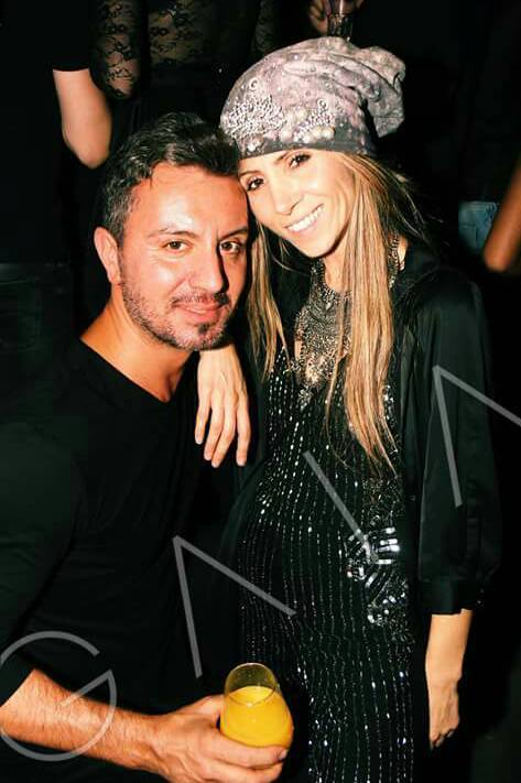 Silvia s-a fotografiat alături de prietenul ei Cătălin, în noaptea dintre ani.