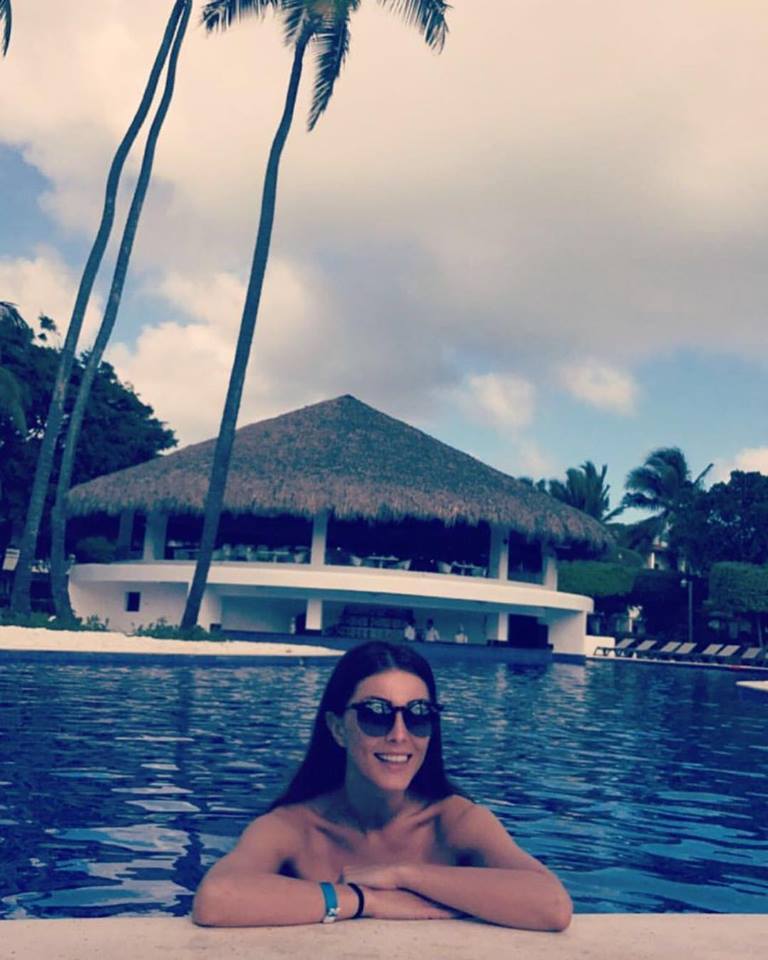 Ilinca Vandici se află ăn vacanţă alături de iubitul ei, în Punta Cana, Republica Dominicană.