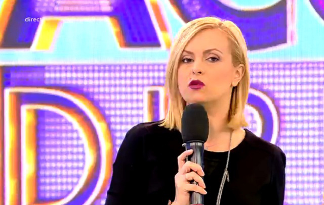 Simona Gherghe a renunţat deja la tocuri pentru a-şi proteja sarcina.