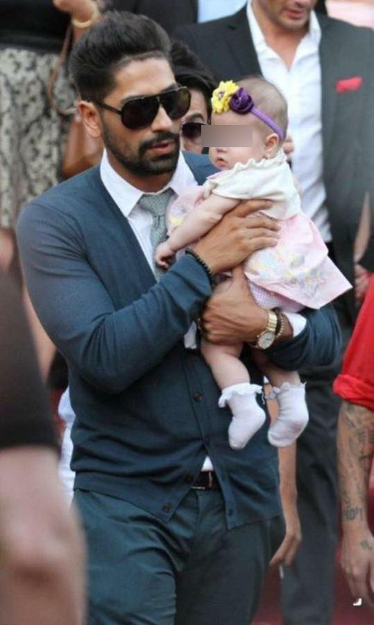 Connect-R sărbătoreşte trei ani de când a venit pe lume micuţa lui, MAYA.