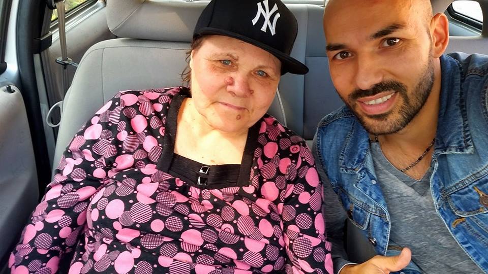 Mihai Constandache alături de mama lui