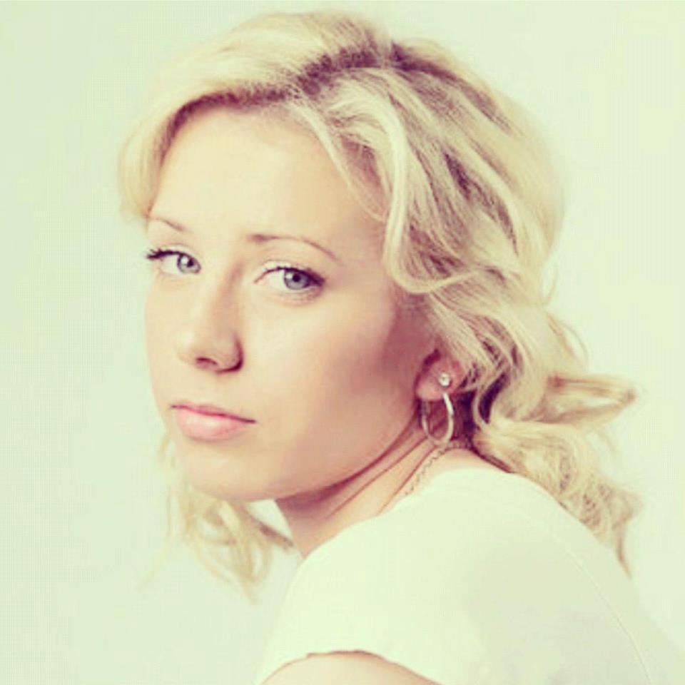 Aşa tată, aşa fată? N-ai să crezi cum arată fiica lui Eminem şi ce atitudine are! Vezi aici imagini cu adolescenta!