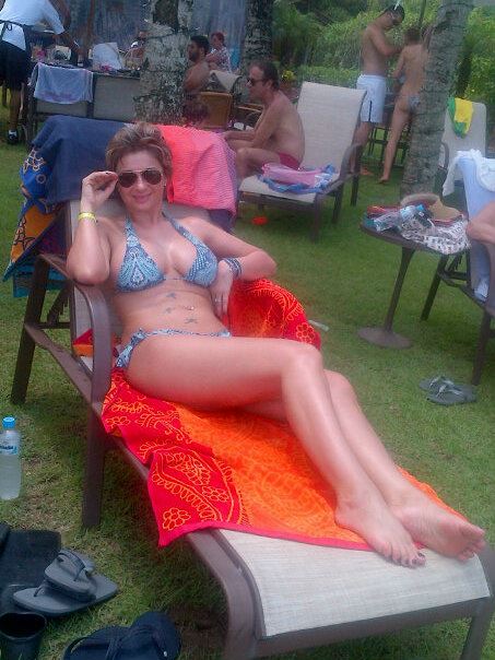 Anamaria a reusit sa faca plaja doar cateva ore, intrucat a plouat mai tot timpul in scurta lor excursie