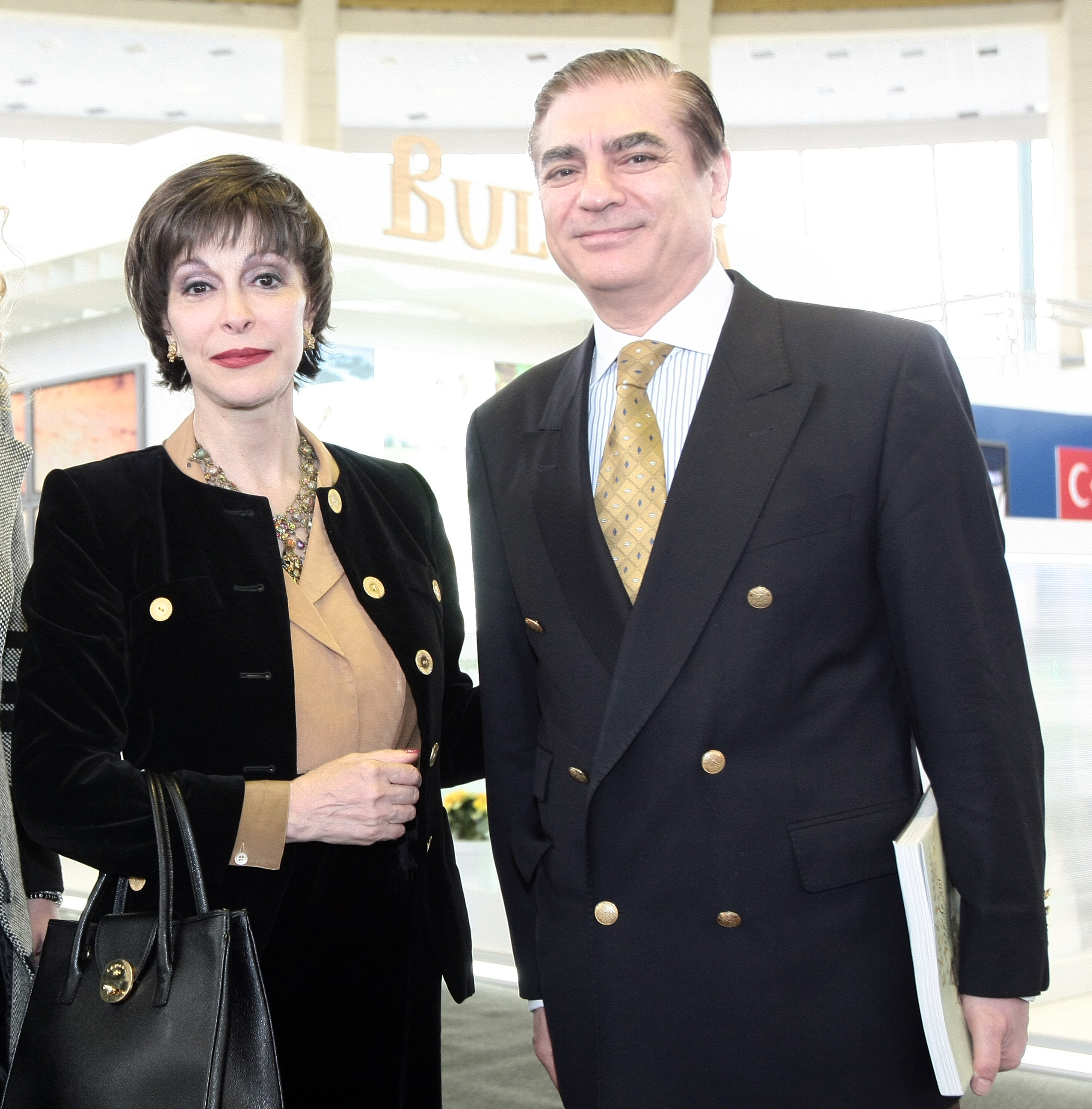 Printul Paul si sotia sa ar putea fi executati silit