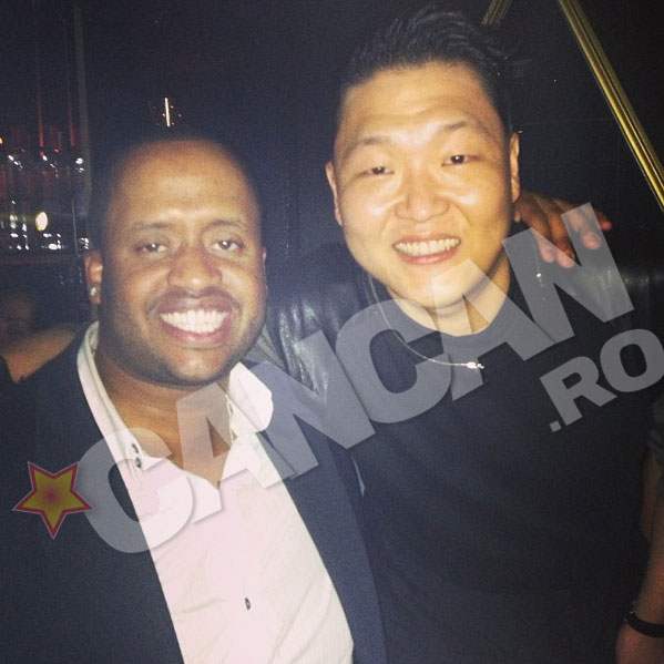 Monica Gabor si Mr. Pink