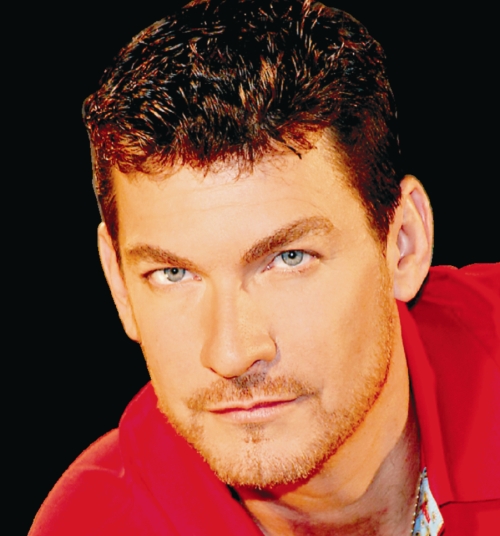 Sebastian Ligarde a declarat ca este gay