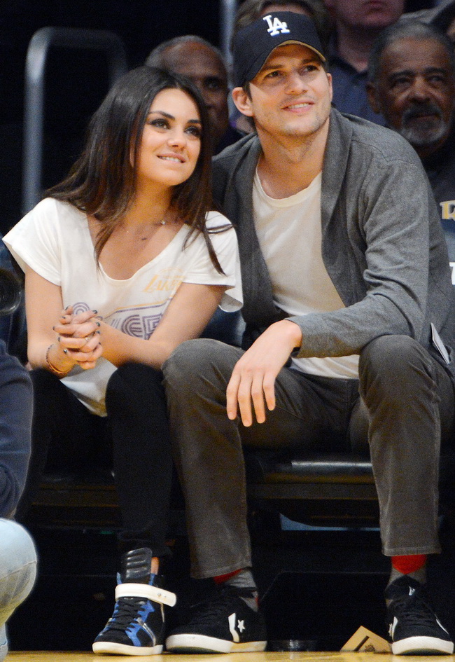 Mila Kunis si Aston Kutcher