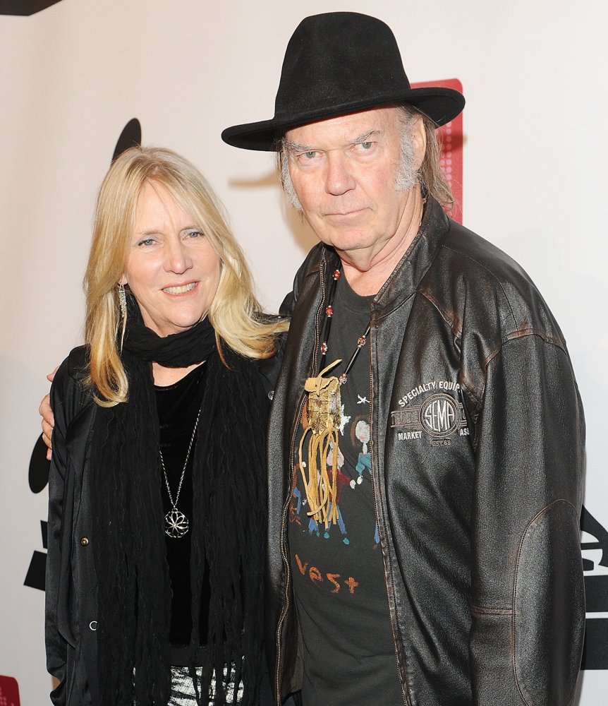 Neil Young si Pegi