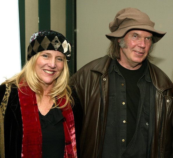 Neil Young si Pegi