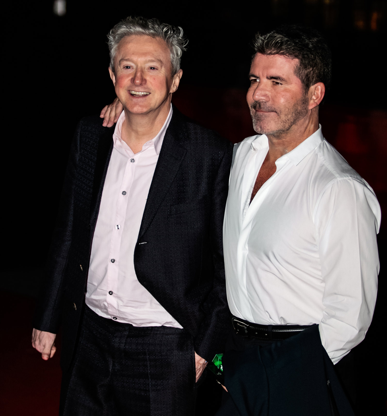 Simon Cowell a fost comparat cu un balon pe retelele de socializare. Colegii de breasla spun despre el ca si-a pierdut expresia faciala.