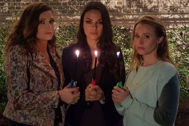 Fotografia cu cele 3 actrite a facut ocolul internetului, iar fanii lor au apreciat din plin ironia la adresa rapperului