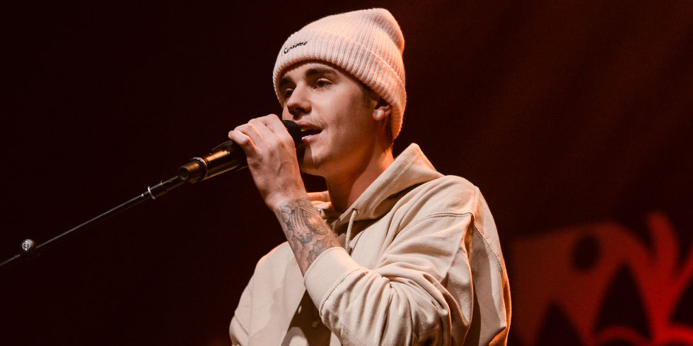 Justin Bieber s-a impus la categoria cântăreţul internaţional al anului
