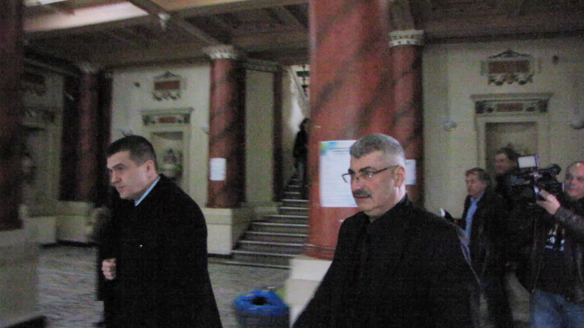 Silviu Prigoana s-a grabit sa plece de la instanta