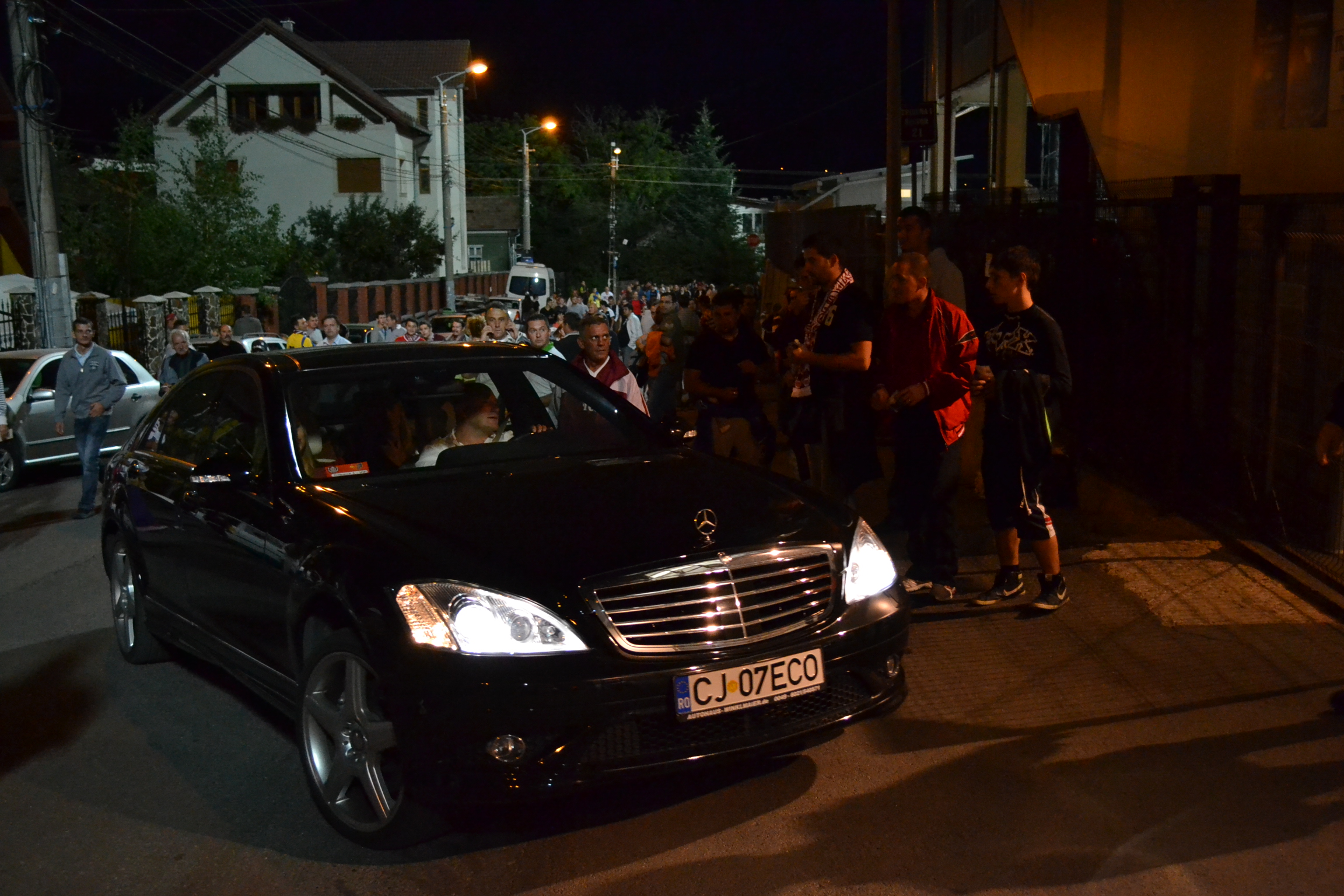 Arpad Paszkany are la maăina sa un număr similar cu al fostei neveste