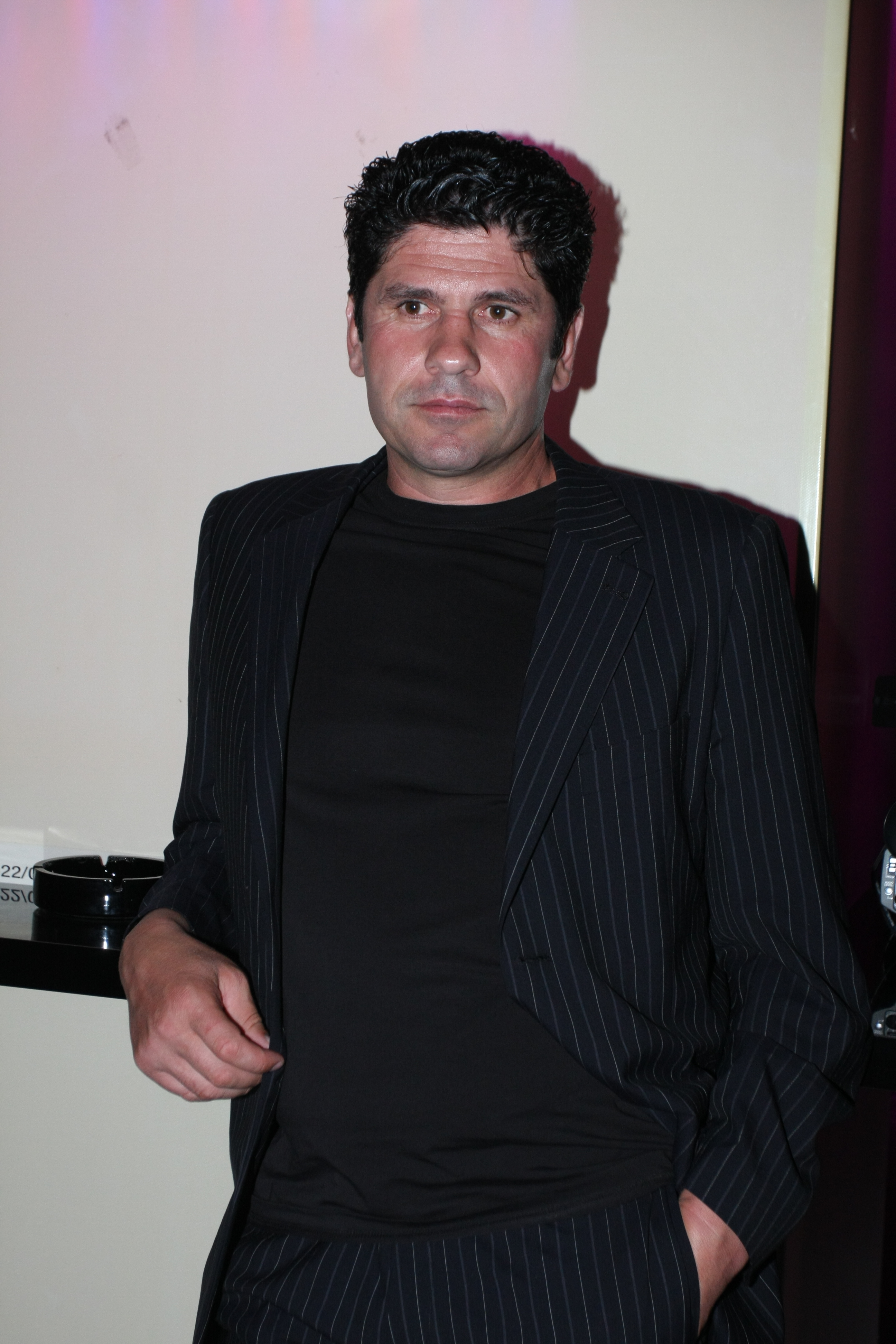 Stelian Ogica va fi executat silit