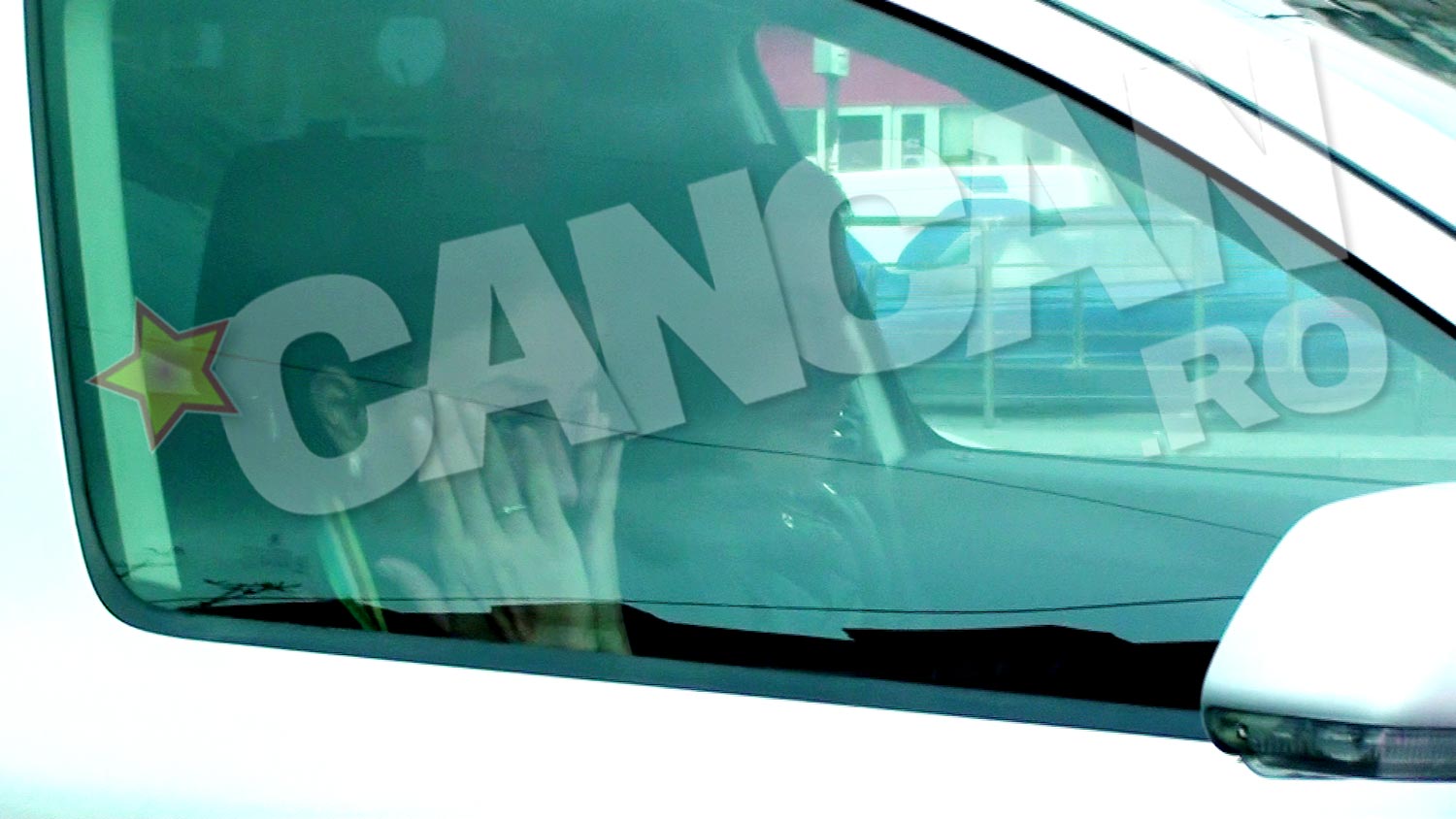 Discutiile au continuat in masina, iar Magdalena a izbucnit din nou in plans