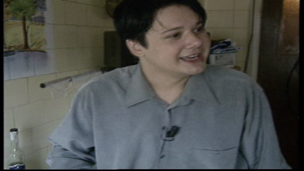 Ca si acum, in urma cu zece ani, Fuego era un baiat vesel si profita de orice situatie ca sa se amuze