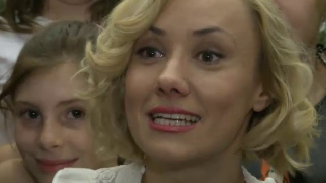 Atat Oana cat si fetita ei au fost extrem de vesele, semn ca se simt foarte bine impreuna