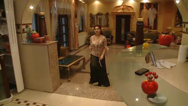 Celebra vrajitoare si-a chemat in ajutor nepoatele