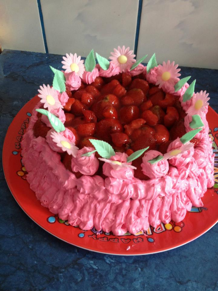 Rezultatul final: tortul