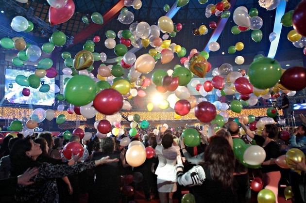 La revelionul lui Vanghelie, de la Romexpo, invitatii s-au distrat de minune