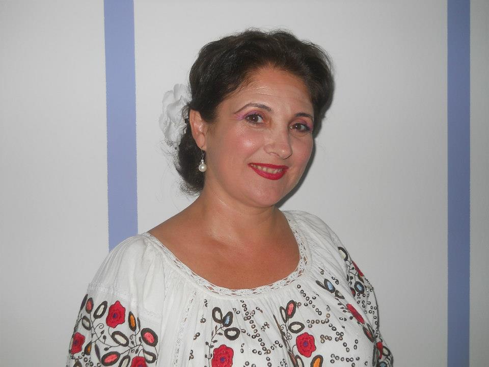 Cantareata Claudia Torop a ajuns la spital, cu mana fracturata