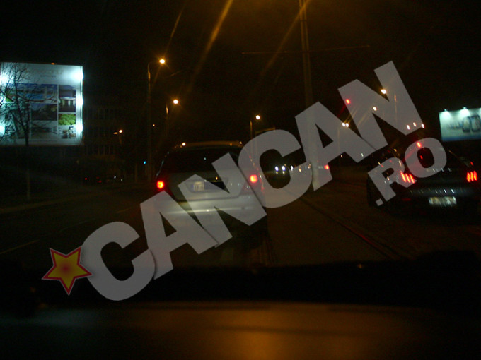 Masina in care se aflau Andreea si fiica ei 