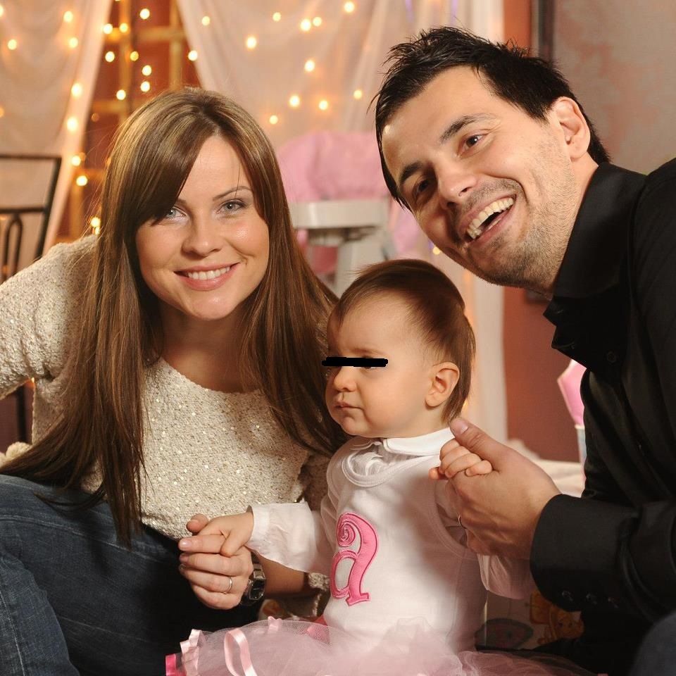 Doinita, Bogdan si fiica lor, Caroline. Foto: Facebook