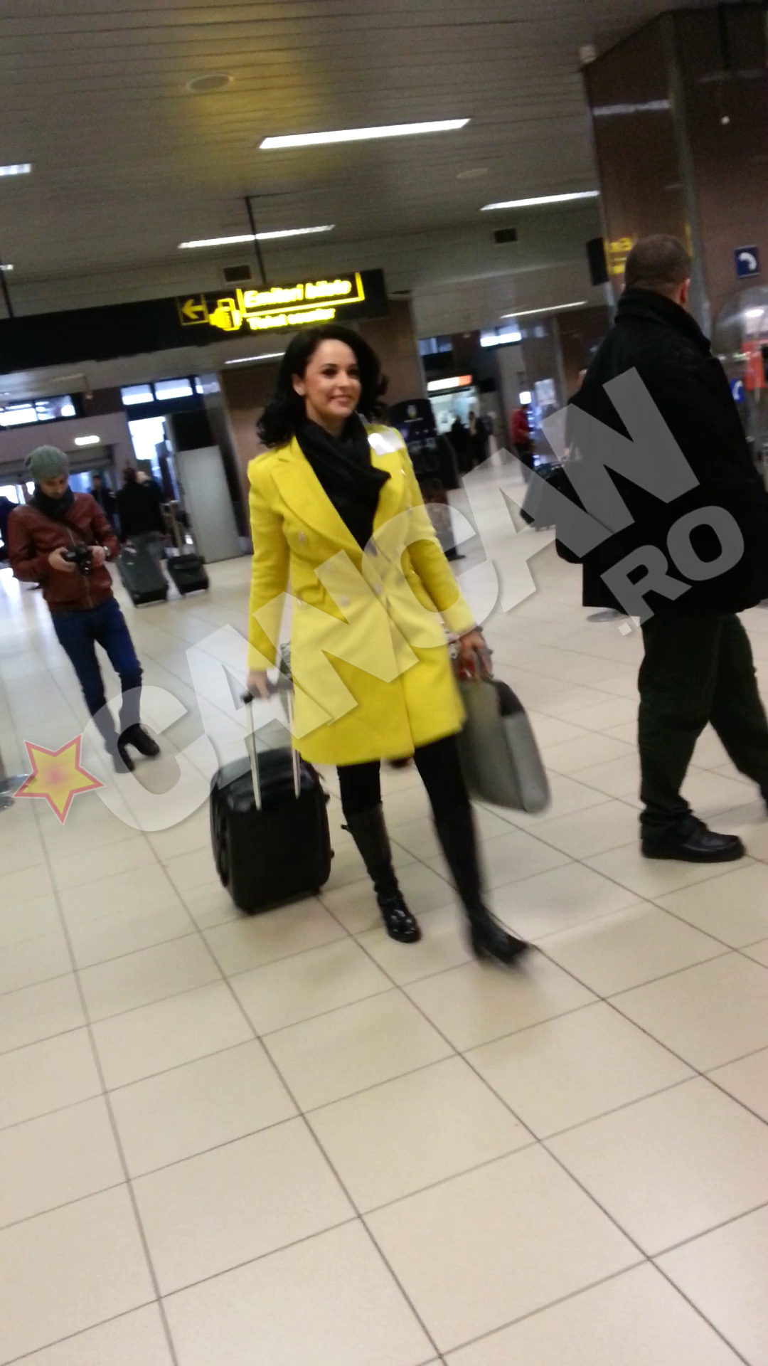 Andreea Marin, zambitoare pe aeroport