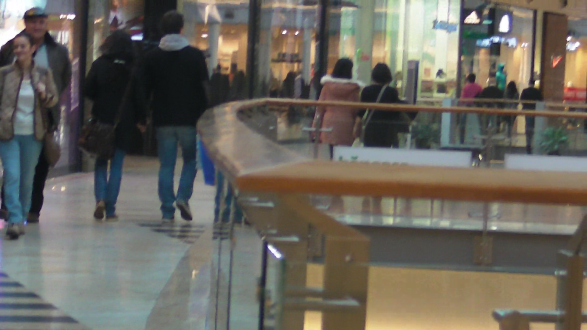 Andi nu i-a dat nicio clipa drumul la mana OIiviei