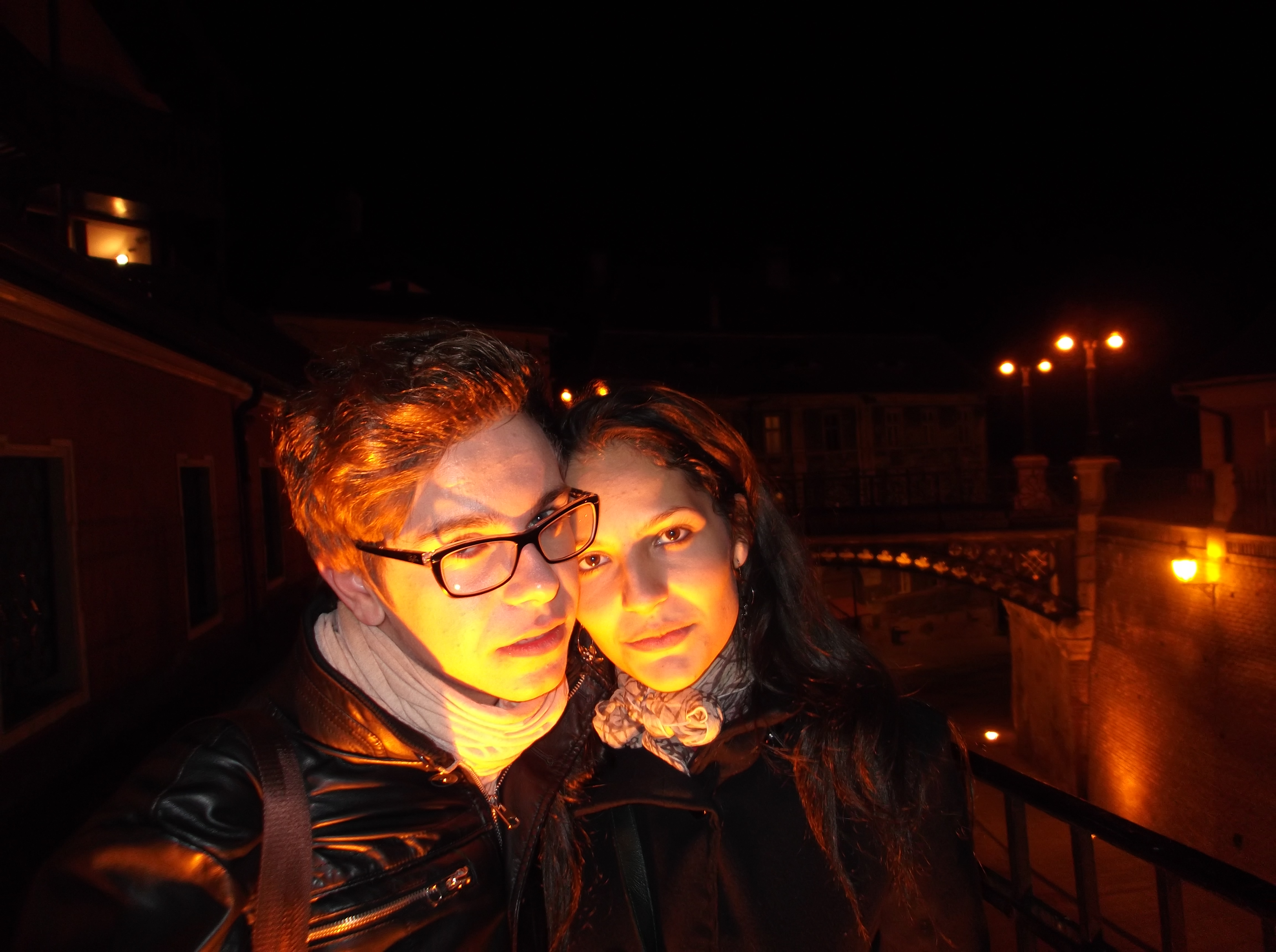 Narcis si Madalina sunt si iubiti, si colegi de banca