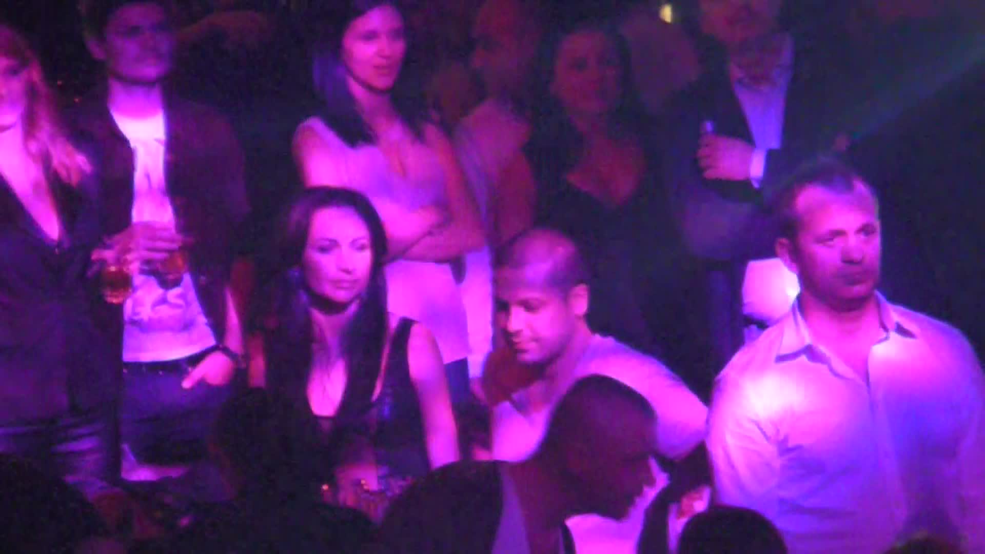 Augustin si insotitoarea lui au fost nedespartiti toata seara