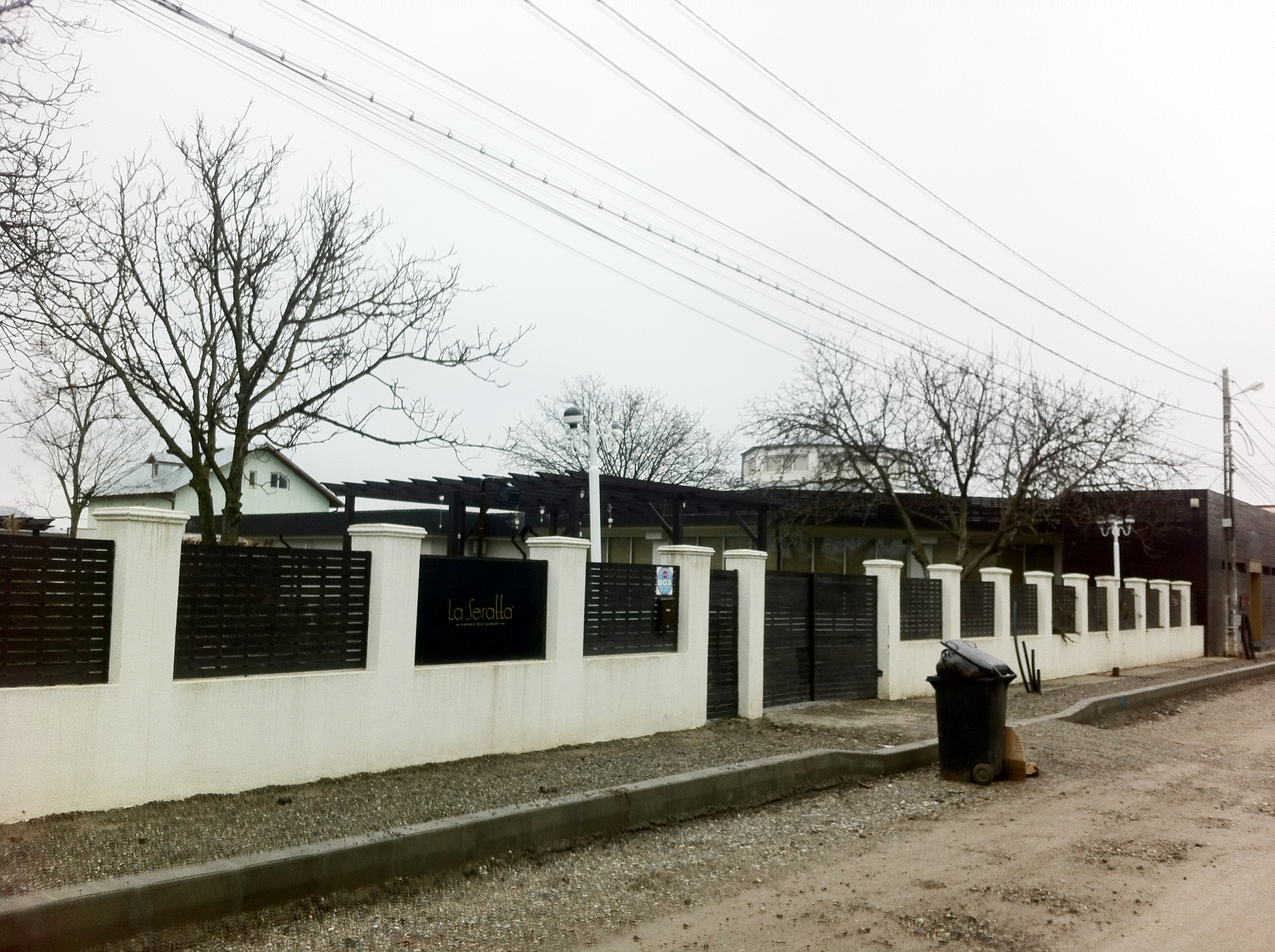 Loc. Localul detinut de cei doi frati se afla in Otopeni