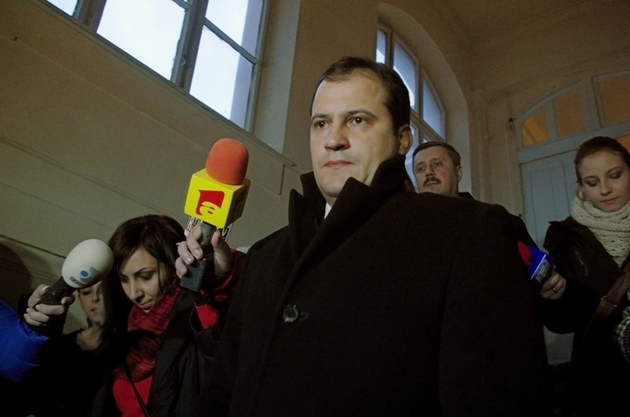 Credea c-a scăpat, dar a primit o veste teribilă în această dimineaţă: ce se va întâmpla ÎN URMĂTORII ŞASE ANI cu Şerba Huidu