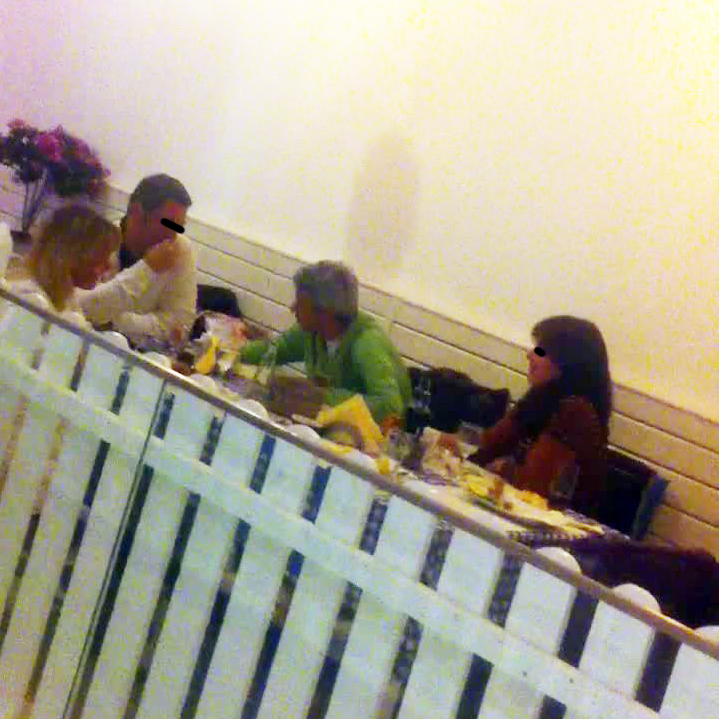 Dan Diaconescu a tinut un discurs de aproape doua ore in fata sotiei si a prietenilor