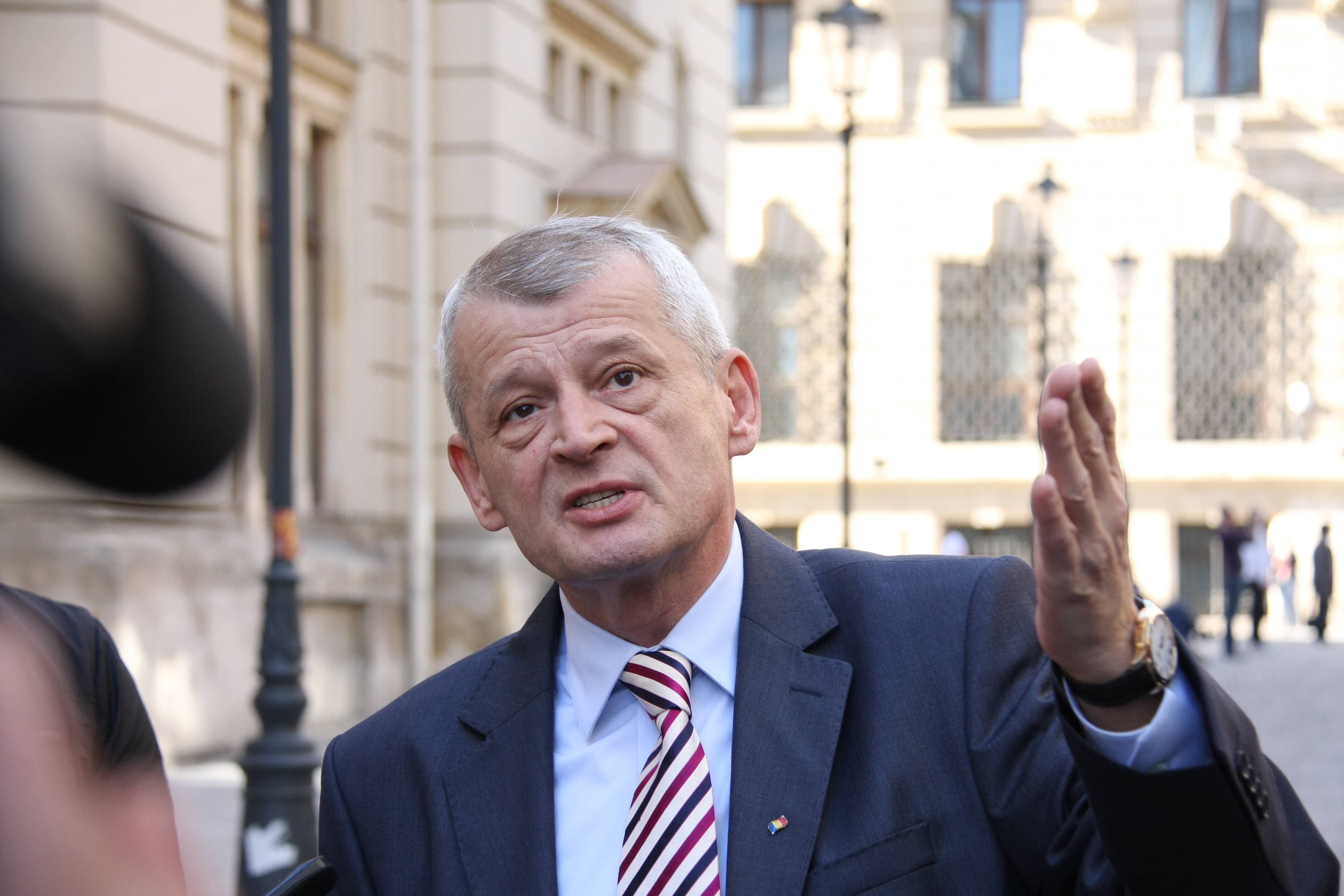 Cerinta. Edilul sef vrea o Capitala curata