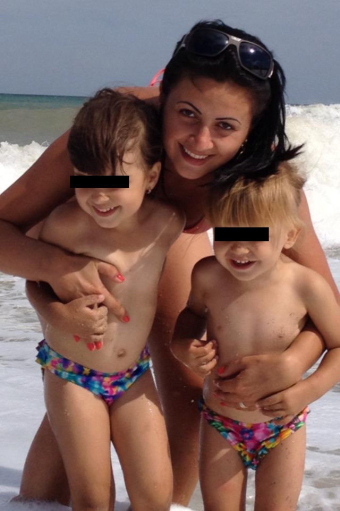 Otilia Mujea si copiii