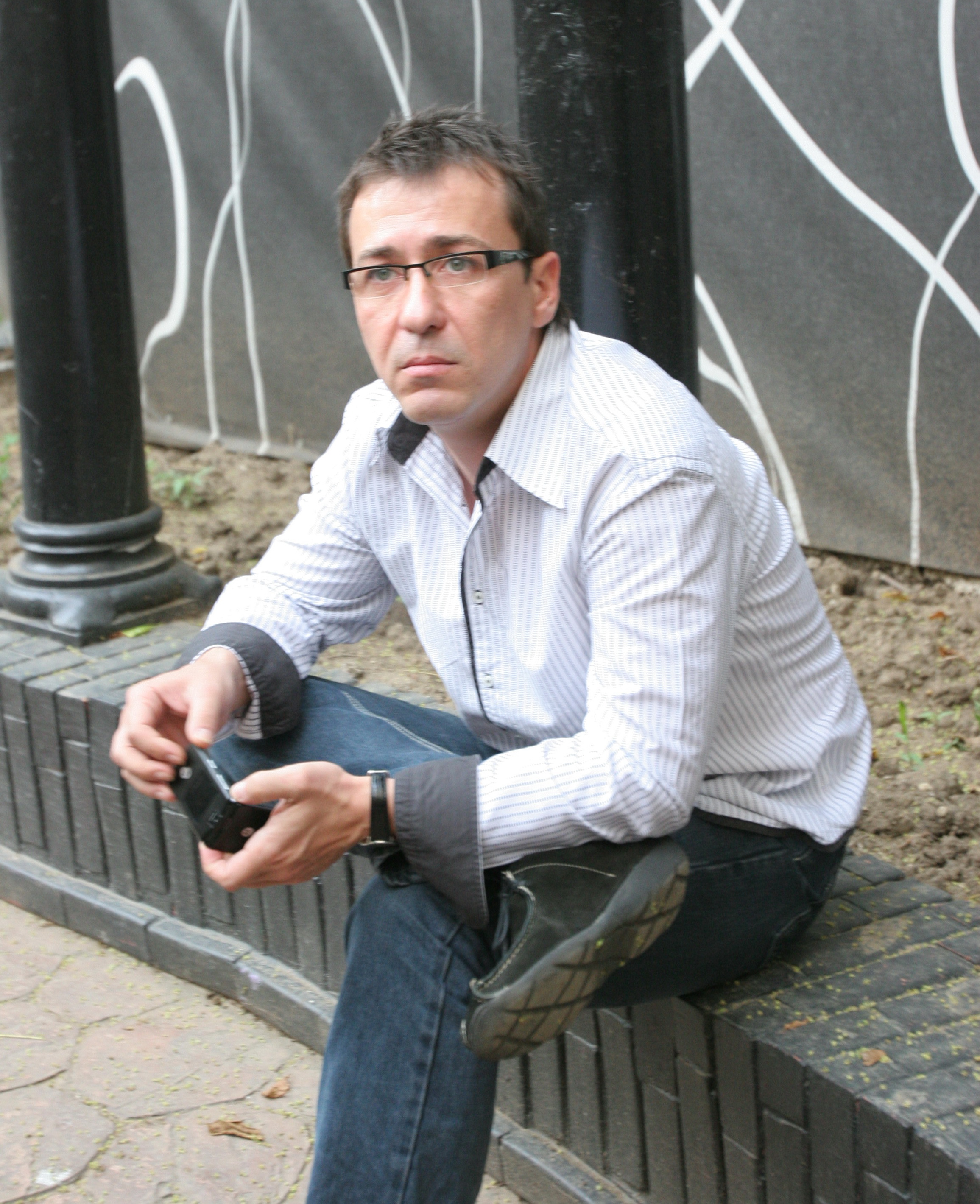 Florin Chilian a avut o copilarie trista