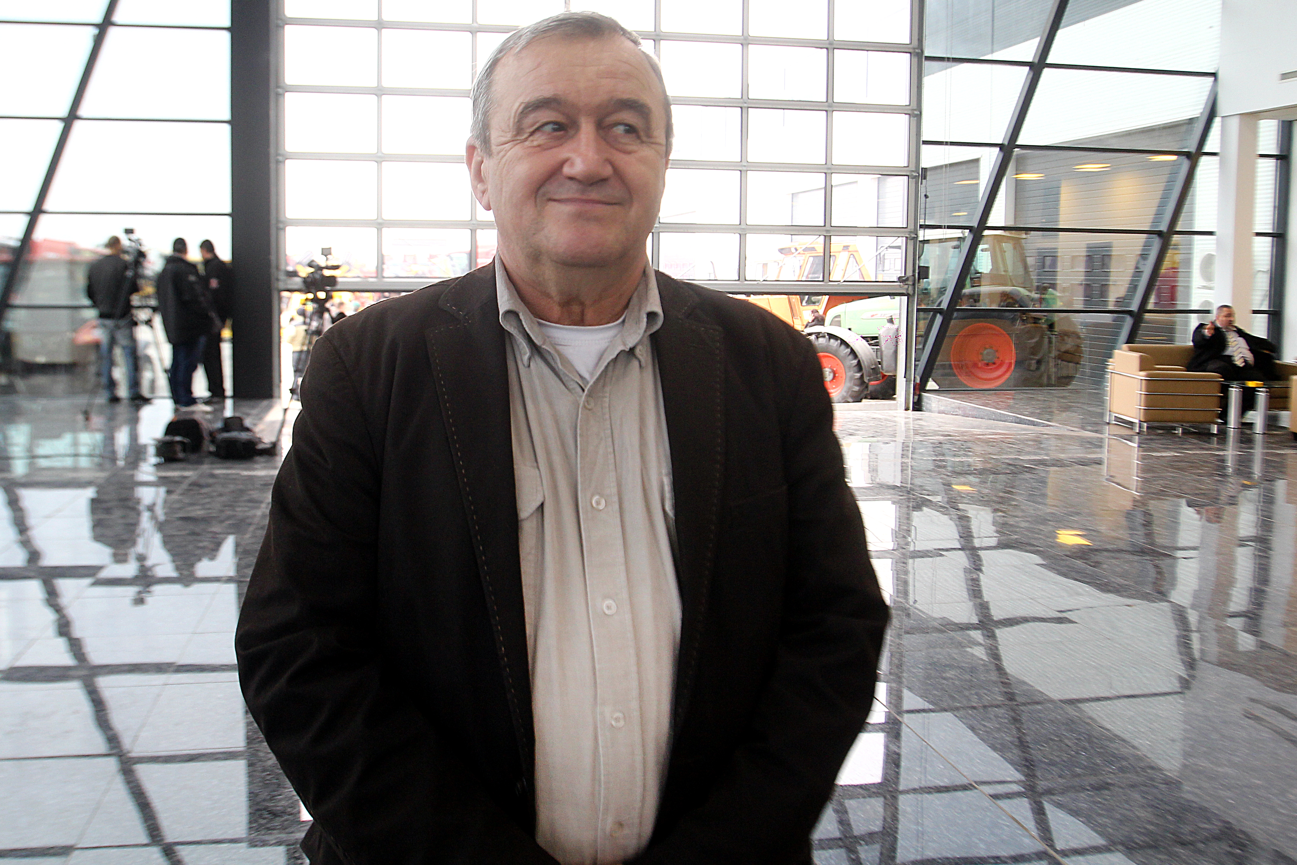 1Truda. Milionarul a strans o avere considerabila din agricultura, fiind estimate la 50-60 de milioane de euro