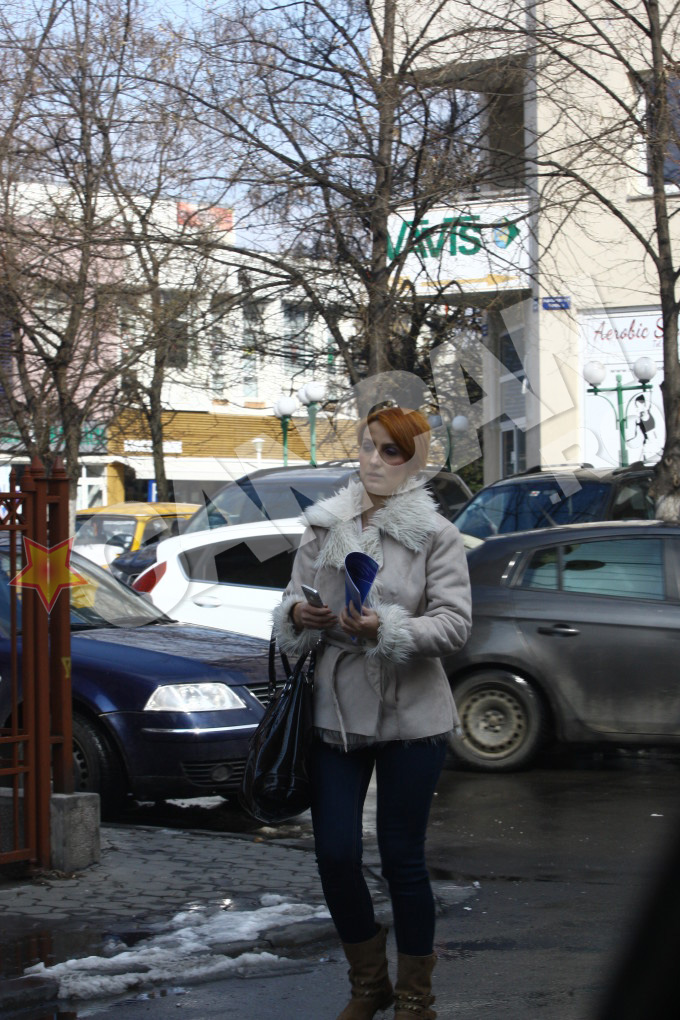 Sexy-doctorita Ramona s-a mutat deja in vila lui Prigoana