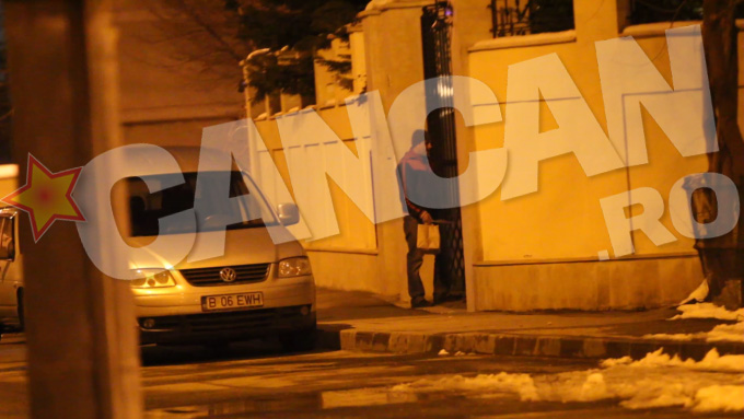 Comanda de mancare chinezeasca a ajuns la vila lui Prigoana aproape de miezul noptii