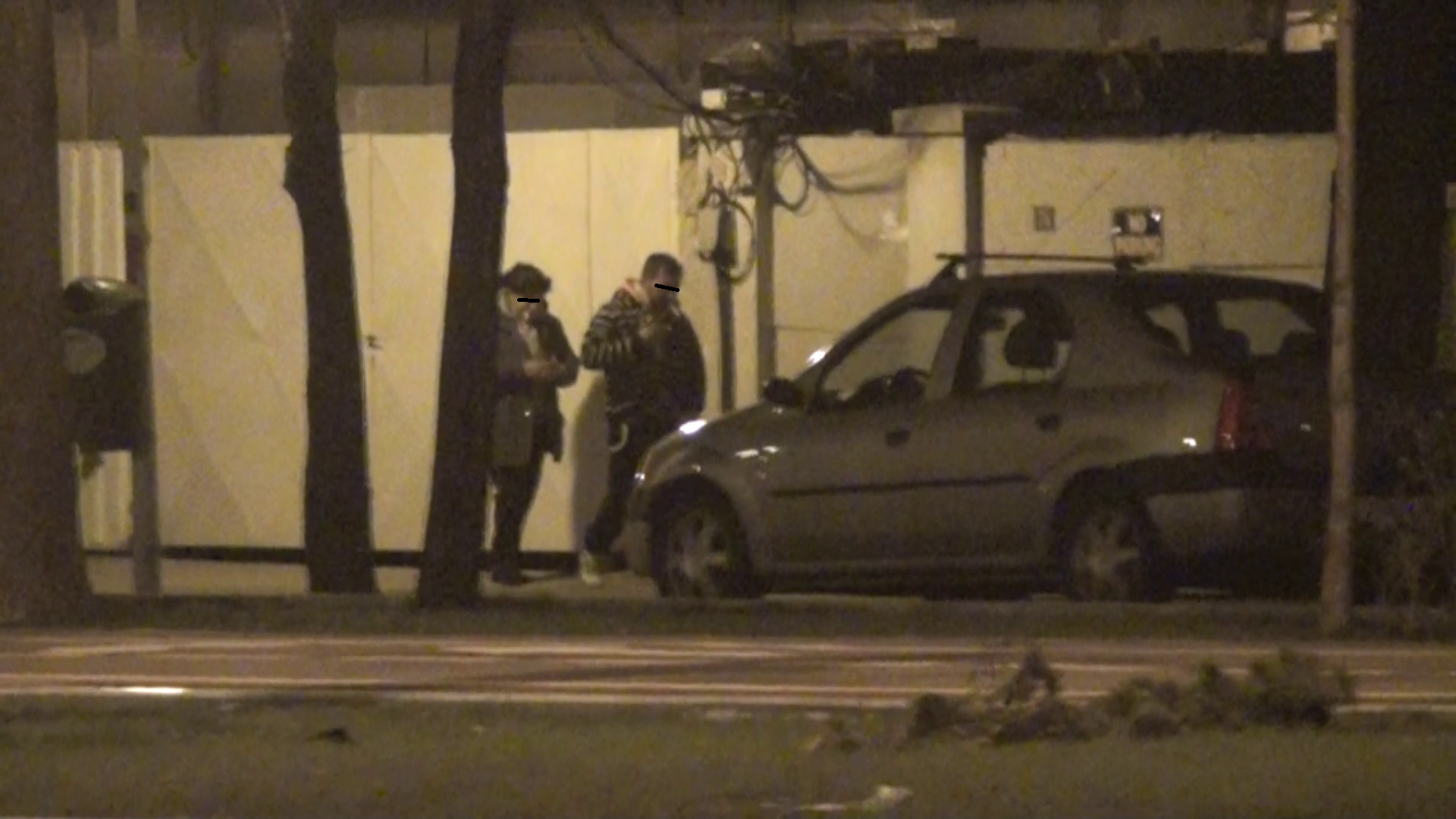 Ingrijorati, hotii de flori incep sa iuteasca pasul