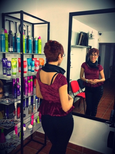 Fosta amanta a lui Guta si-a schimbat coafura pentru noul ei iubit